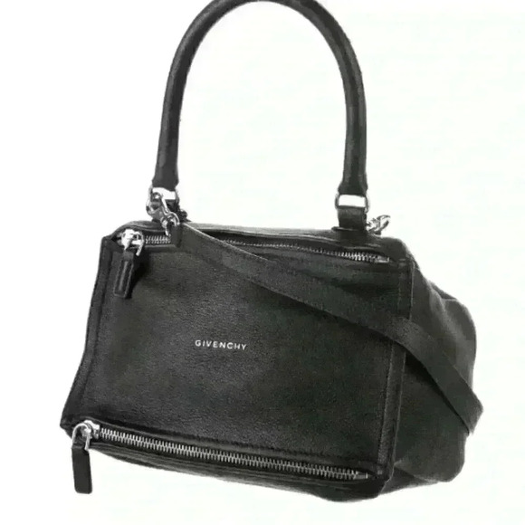 Authentic Givenchy Pandora Shoulder Bag - Picture 2 of 14